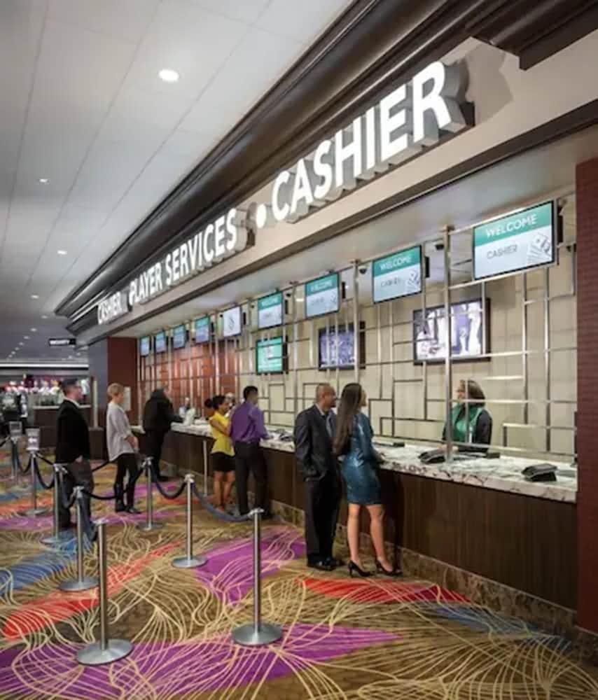 Hollywood Casino At Greektown Hotel Детройт Екстериор снимка